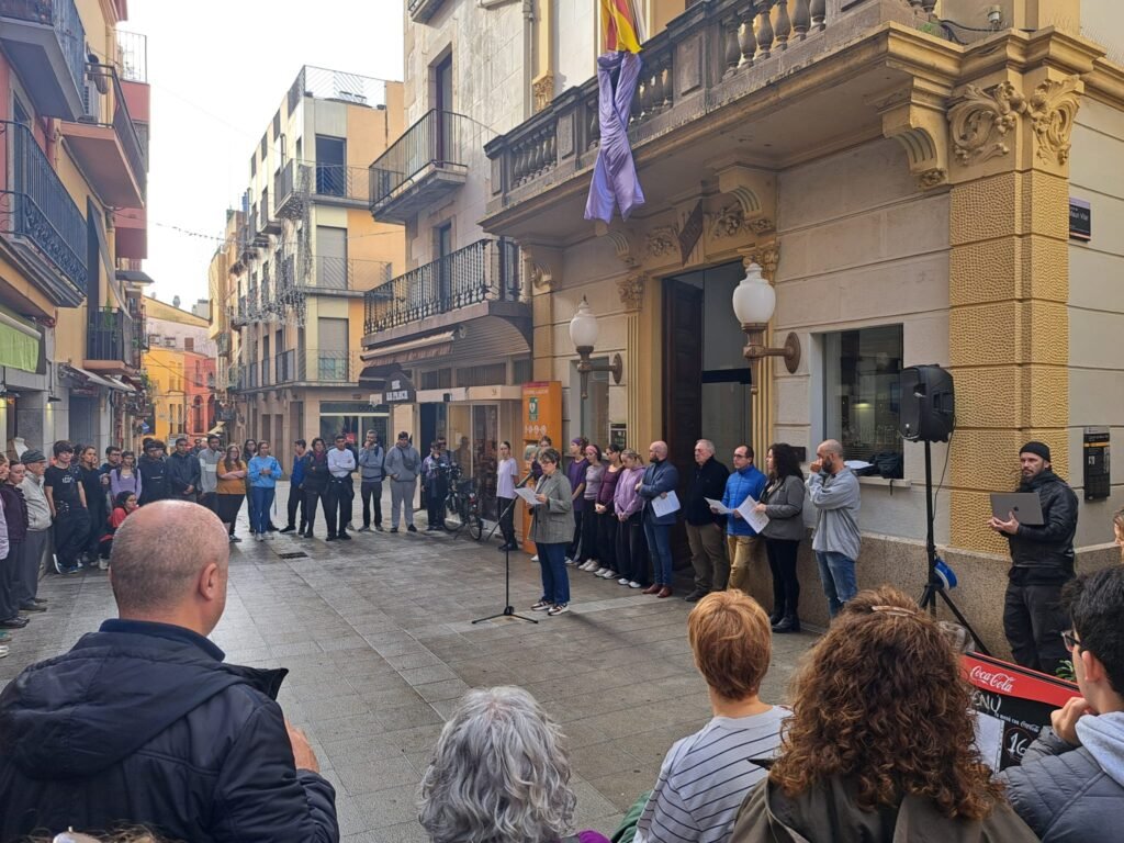 9b5ae3c7 a04f 4d05 9aea d591cc68a4eb 1