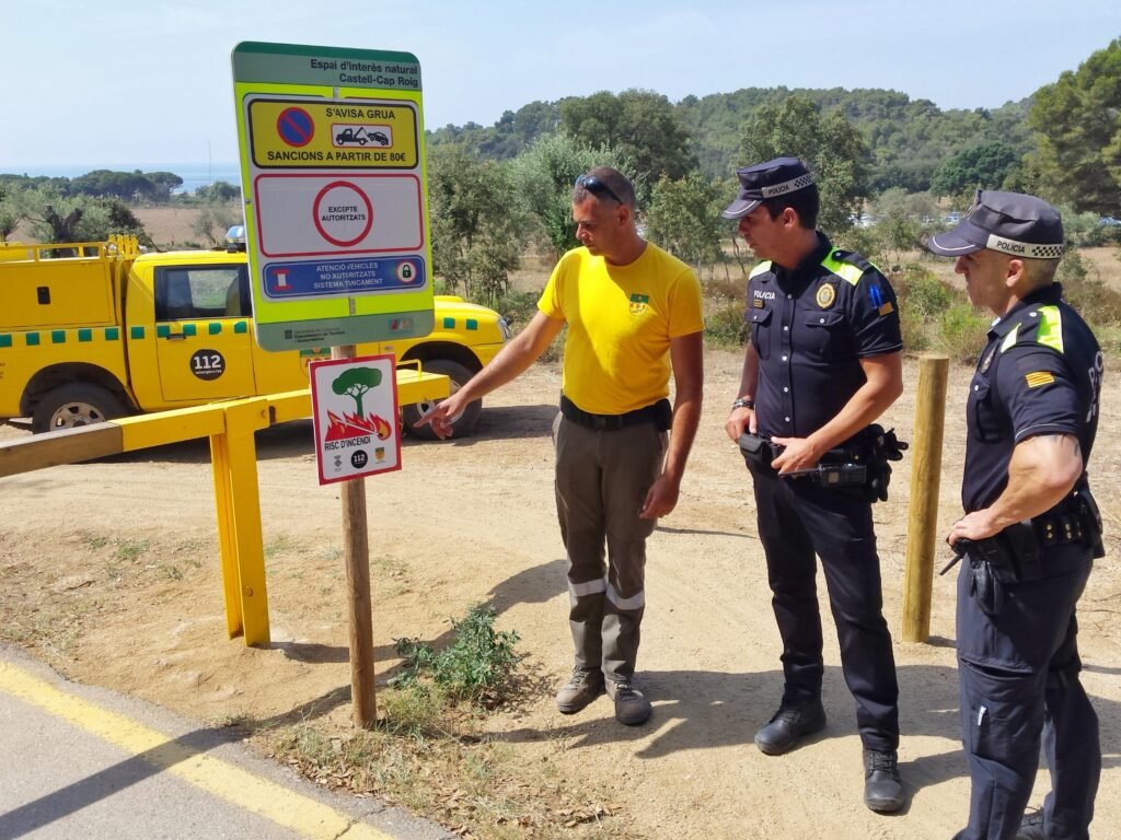 S'inicia la regulació d’accés amb vehicle motoritzat a l’espai d’interès natural Castell-Cap Roig 3 20190726 111916 01 resized 20210325 023414668 1024x768 1