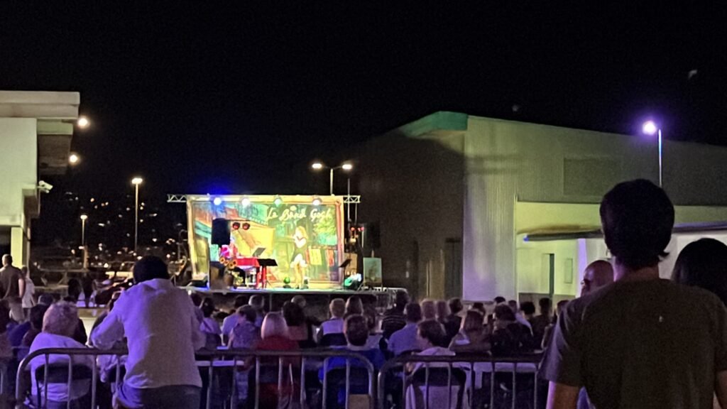 Ball de la Festivitat de la Verge del Carme amb el grup Gerunda 1 BAWO1265