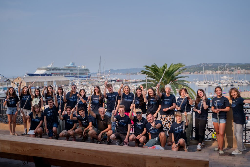Èxit del primer Curs d’Estiu de Flauta Travessera, dirigit pel músic palamosí, Vicens Prats, que es tanca demà dissabte pensant ja en la segona edició 1 Curs de flauta Alumnes@Lluis Fonalleras 1024x683 1